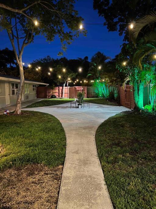 Cozy & Beautiful 1Bd Apartment W/Full Kitchen! Fort Lauderdale Luaran gambar